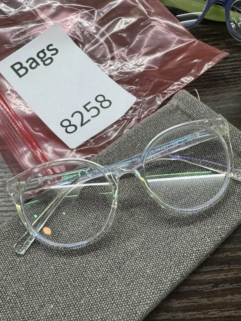 Peepers Moonstone BlueLight Blocking Reading Glasses iridescent Clear 2.25